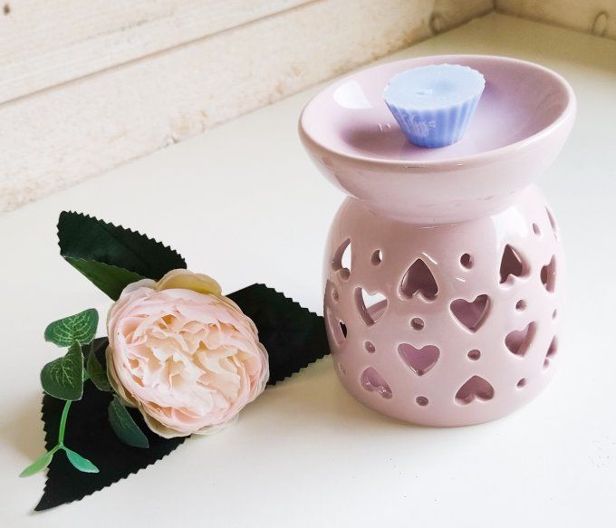 Coffret avec brûleur petit cœur rose 